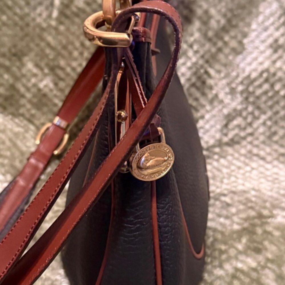 Dooney & Bourke Black Pebbled Leather Crescent Sac Bag - Picture 4 of 13